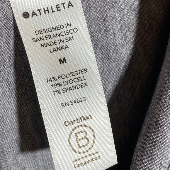 Athleta Womens Ruched Shoulder And Side Sz M - Picture 5 of 6